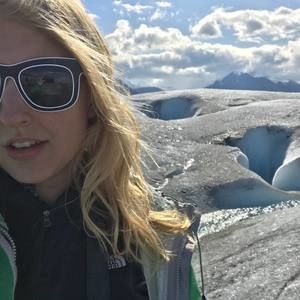 Meet your Posher, Cici